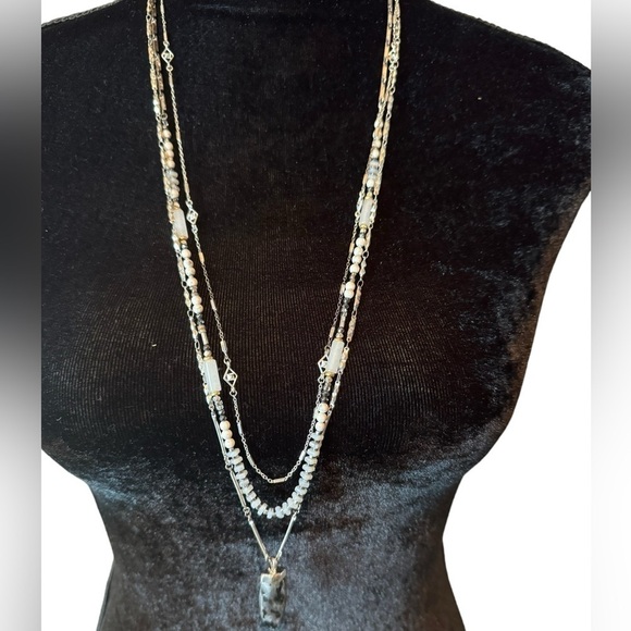 Stella and Dot triple chain necklace silver with semi precious black labrodite - Picture 1 of 4